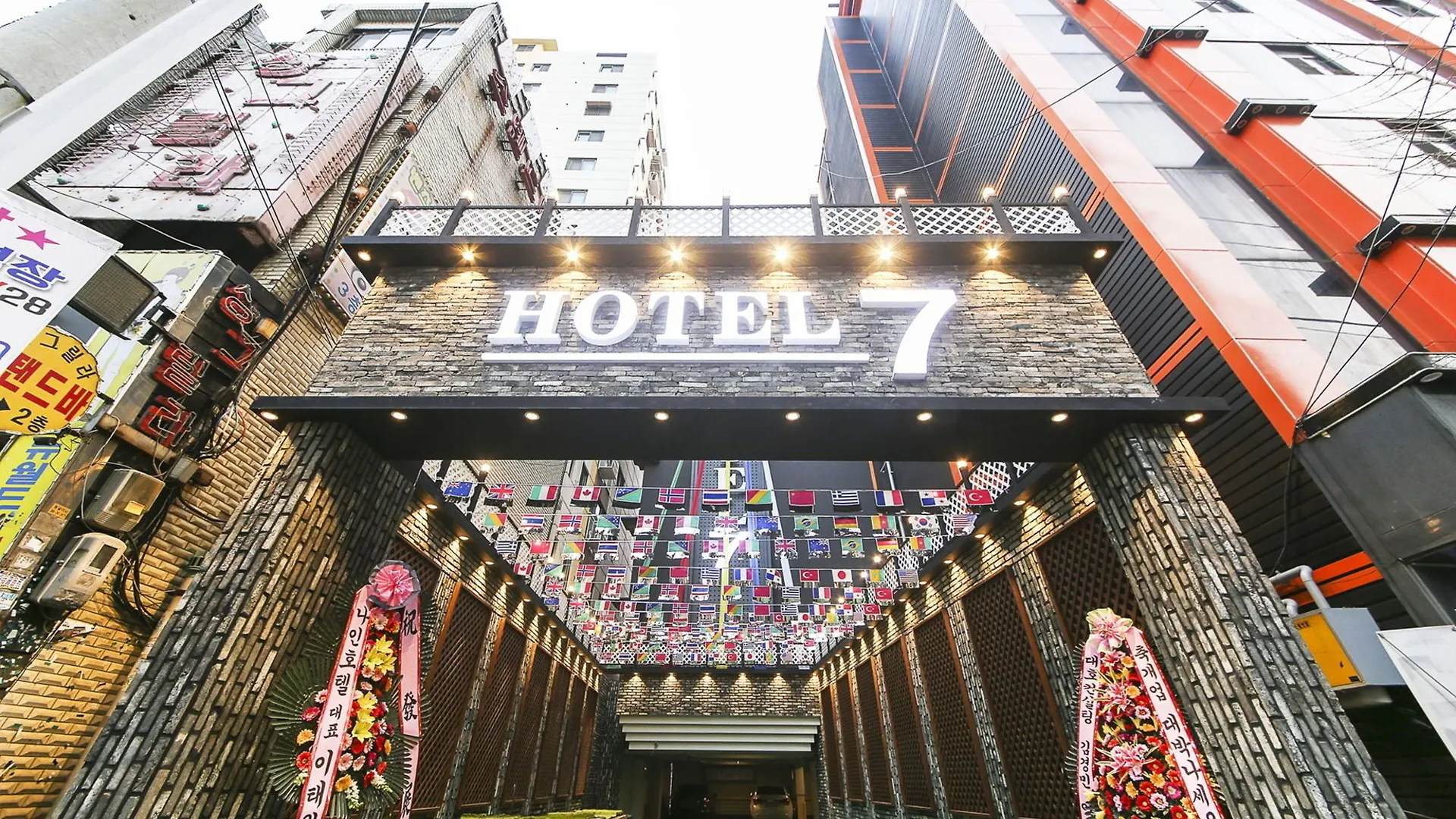 Hotel 7 Incheon