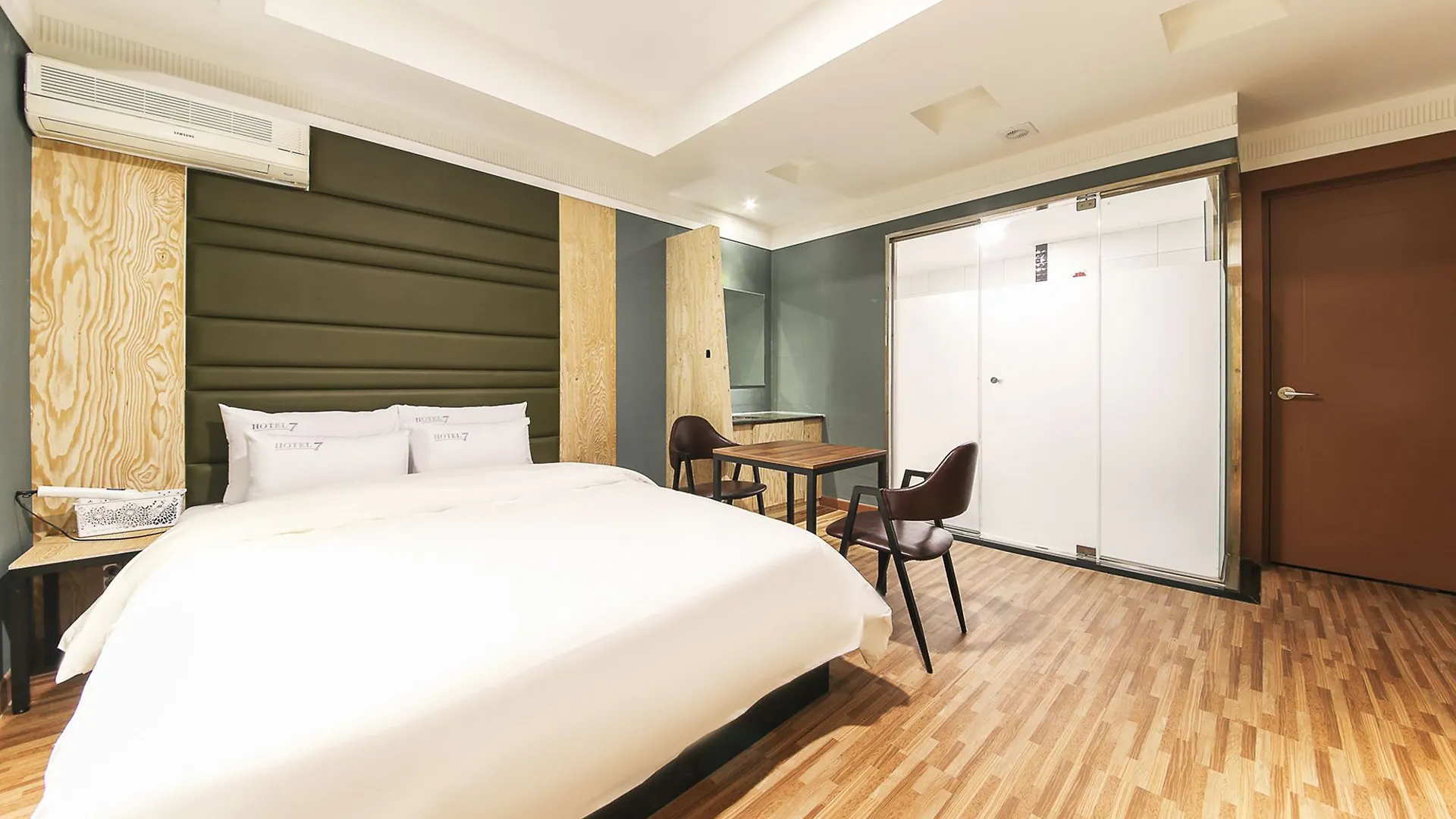 Hotel 7 Incheon